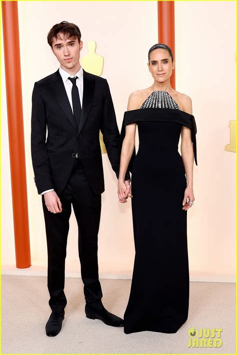 Jennifer Connelly Brings Son Stellan to Oscars 2023: Photo